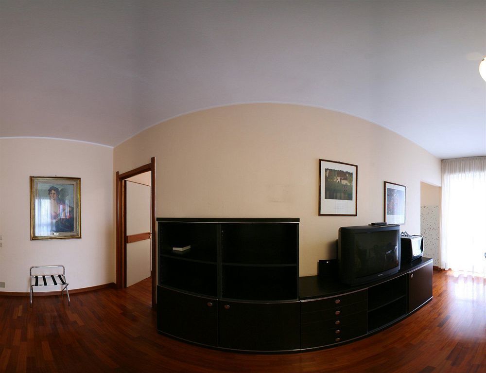 Residence Hotel Torino Uno Kültér fotó